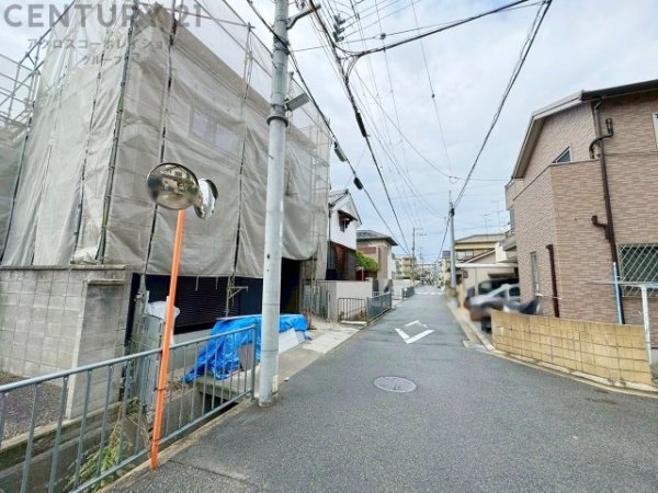 尼崎市三反田１丁目新築一戸建て