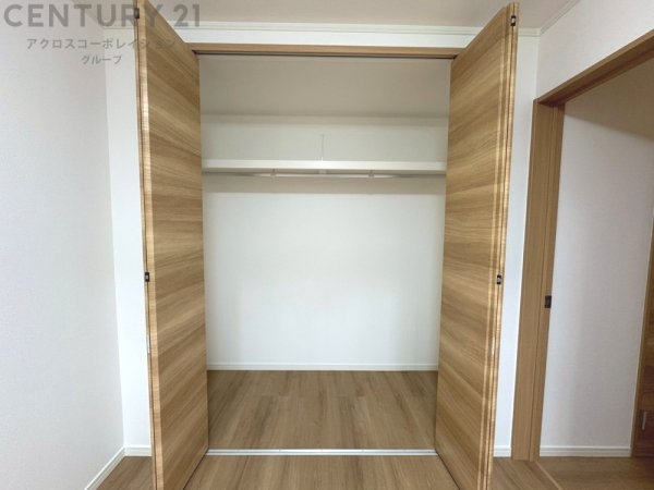 尼崎市稲葉荘4丁目の中古一戸建て(収納)