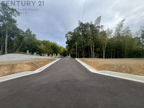 神戸市北区西山2丁目の土地(前面道路含む現地写真)