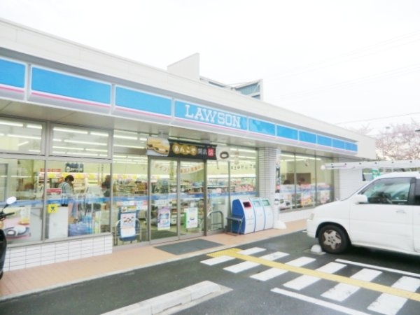 尼崎市上ノ島町2丁目新築戸建て(ローソン　尼崎上ノ島店)