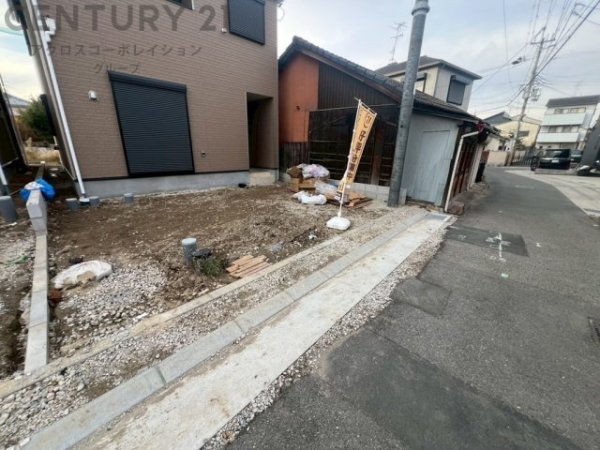 尼崎市戸ノ内町3丁目新築一戸建て