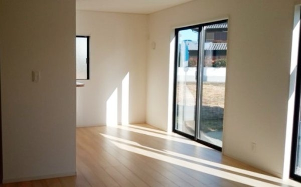 尼崎市戸ノ内町3丁目新築一戸建て