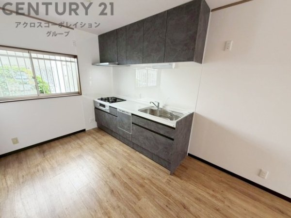 尼崎市稲葉元町３丁目の中古一戸建て