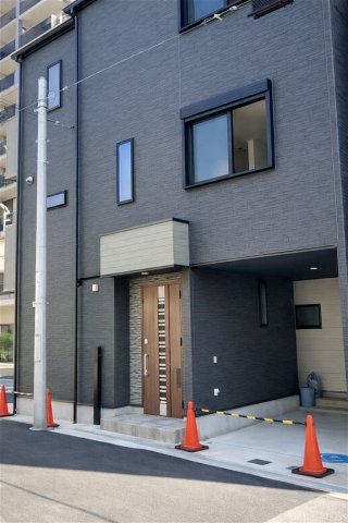 尼崎市武庫川町２丁目新築一戸建て