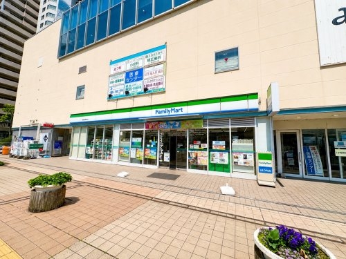 ロイヤルシャトー尼崎スプリングコートA棟(ファミリーマート阪神尼崎駅北店)