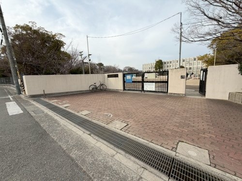 尼崎市西昆陽３丁目の土地(尼崎市立武庫北小学校)