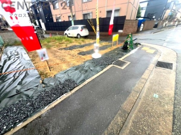 川西市南花屋敷１丁目の土地