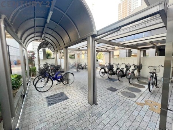 尼崎イスティー