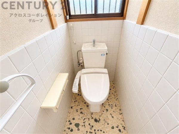 川西市矢問１丁目の中古一戸建て