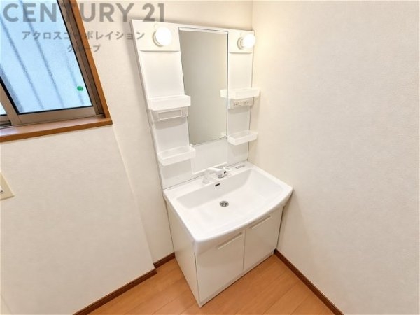 伊丹市北本町３丁目の中古一戸建て