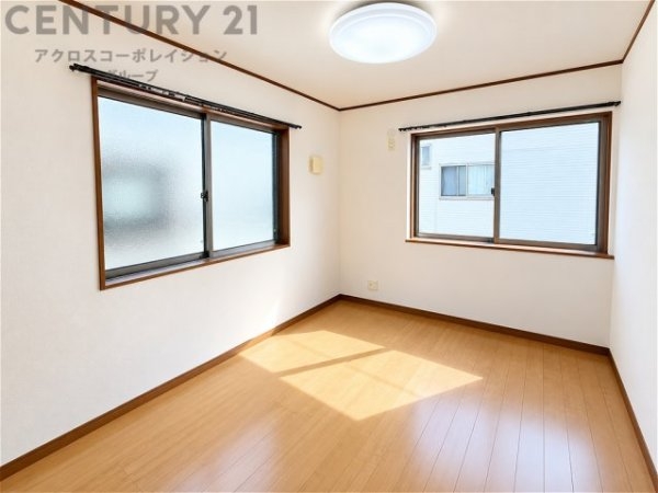 伊丹市北本町３丁目の中古一戸建て