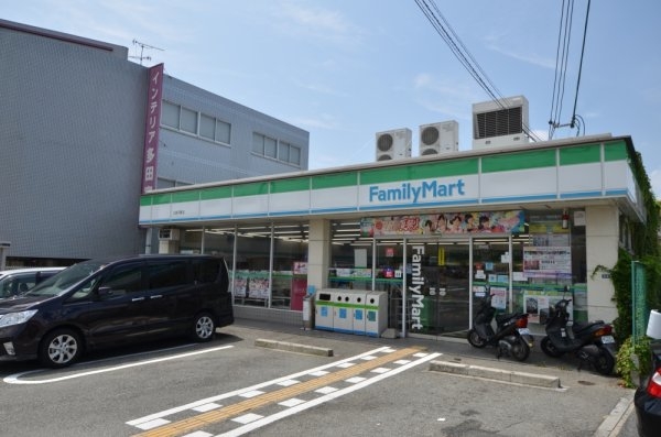川西市新田3丁目の中古一戸建て(ファミリーマート川西平野店)