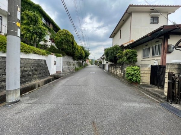 宝塚市中山台1丁目新築一戸建て