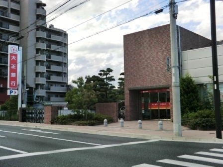 コープ野村伊丹昆陽D棟(大正銀行伊丹支店)