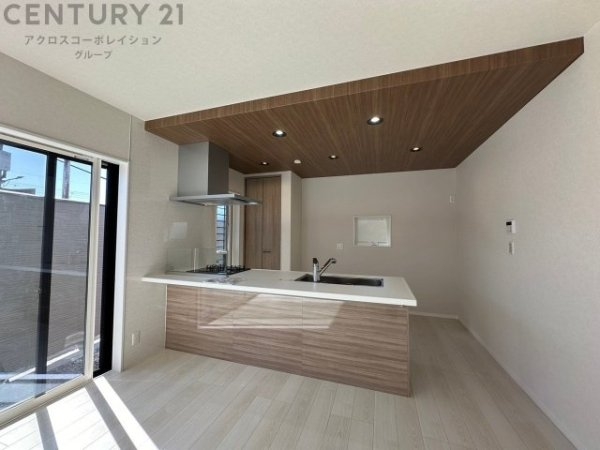 川西市鴬台１丁目の中古一戸建て
