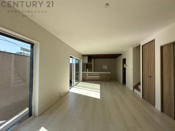 川西市鴬台１丁目の中古一戸建て