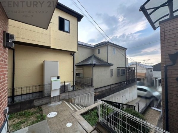 川西市錦松台の中古一戸建て