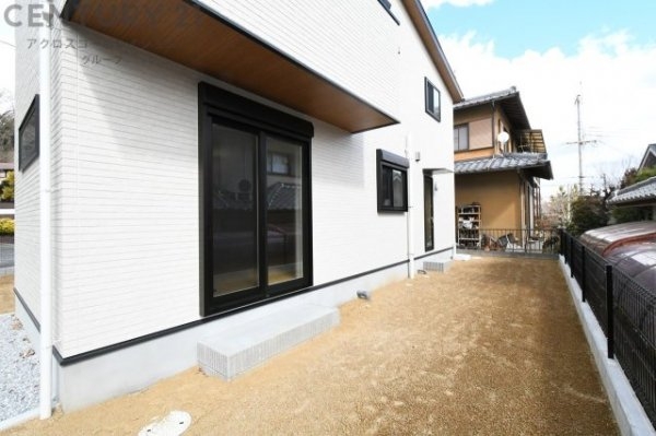 川西市けやき坂3丁目新築一戸建て