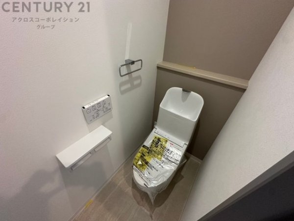 テェィダ山下駅前