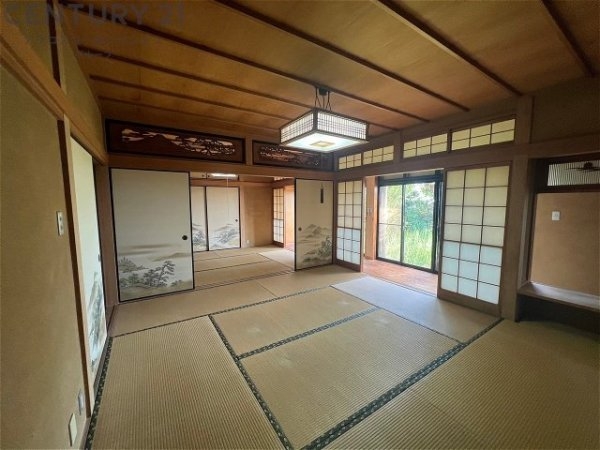 宝塚市雲雀丘山手２丁目の中古一戸建て