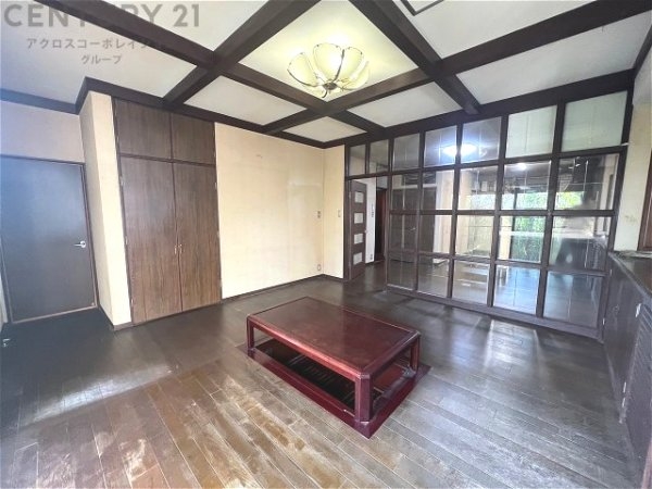 宝塚市雲雀丘山手２丁目の中古一戸建て