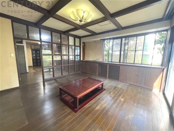 宝塚市雲雀丘山手２丁目の中古一戸建て