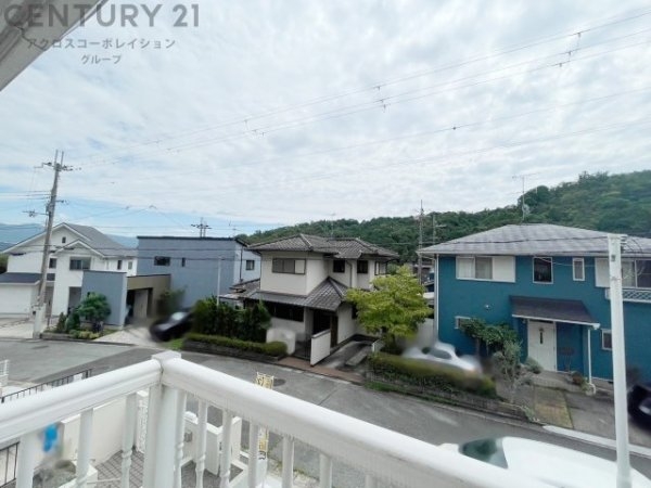 川西市けやき坂１丁目の中古一戸建て