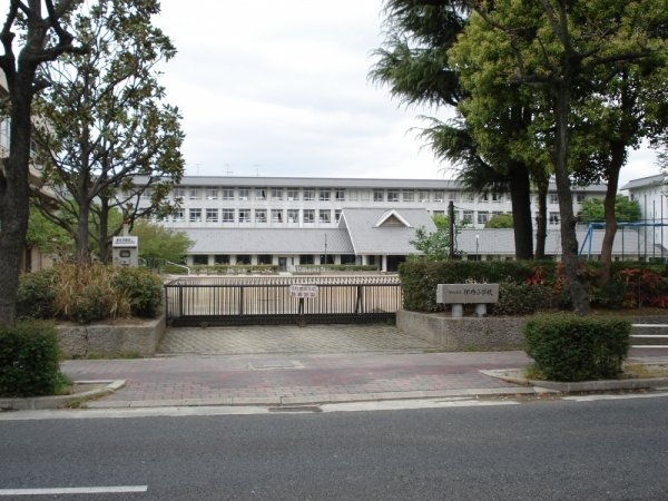伊丹市清水3丁目の土地(伊丹市立伊丹小学校)