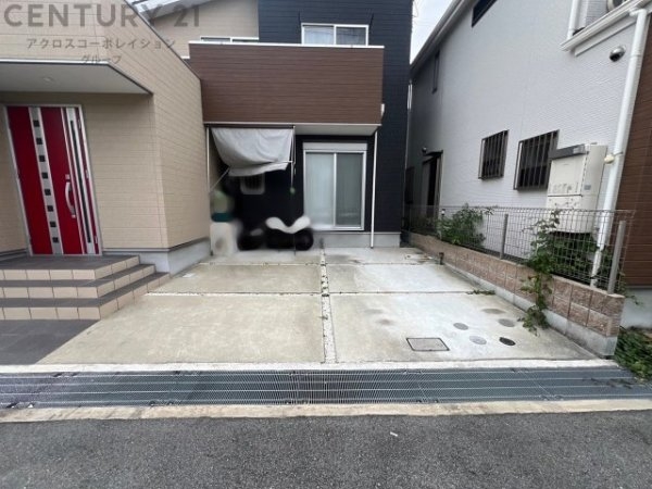 伊丹市荒牧南３丁目の中古一戸建て