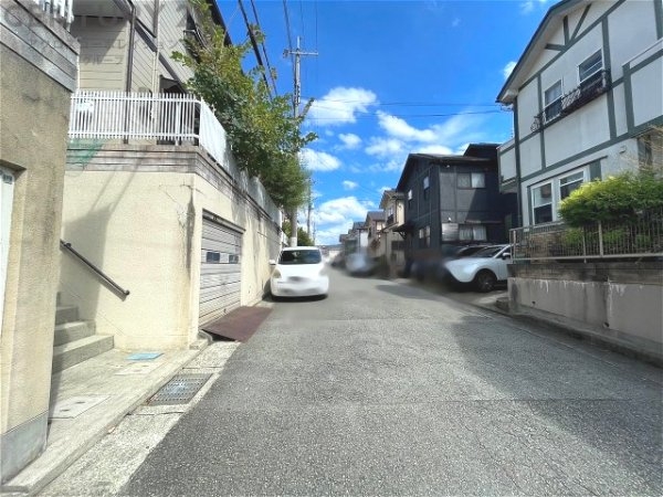 川西市新田２丁目の中古一戸建て