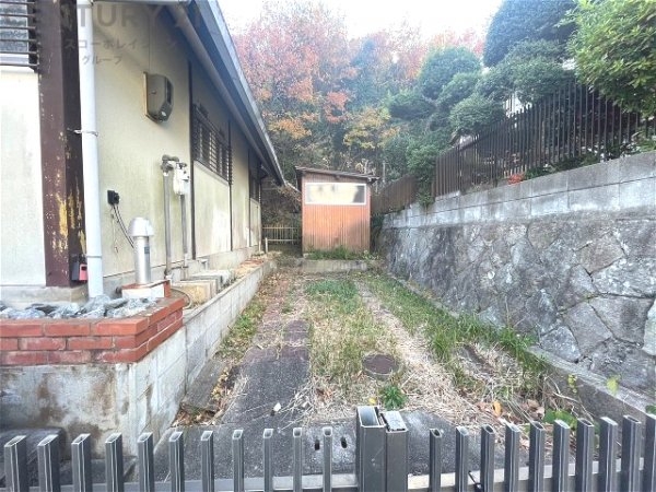 川西市清和台西4丁目中古戸建