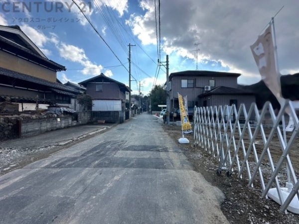 川西市多田院2丁目新築一戸建て