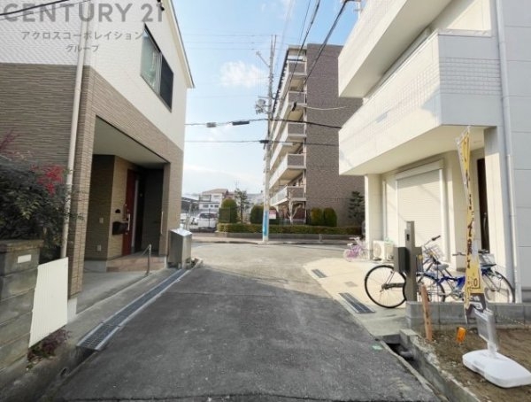 川西市栄町プロジェクト　～駅前自由設計対応住宅～