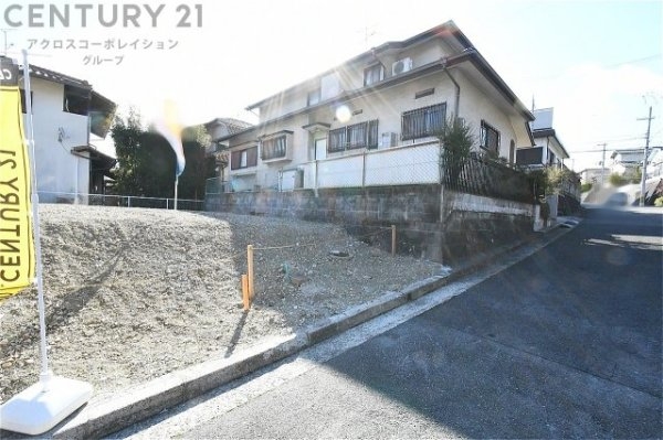 川西市湯山台2丁目売り土地