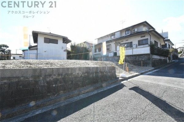 川西市湯山台2丁目売り土地
