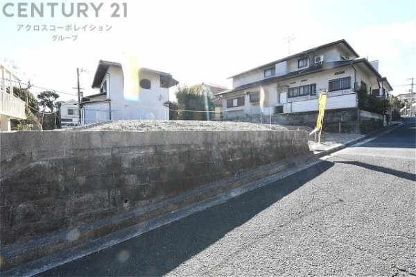 川西市湯山台１丁目の土地