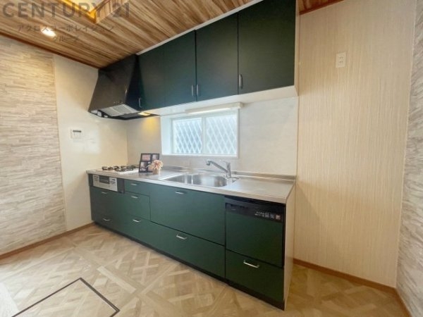 川西市花屋敷山手町中古戸建