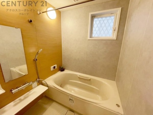 川西市花屋敷山手町中古戸建