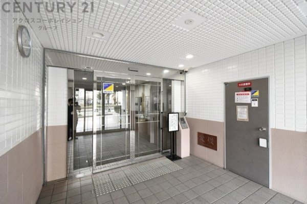 ユニライフ伊丹駅前