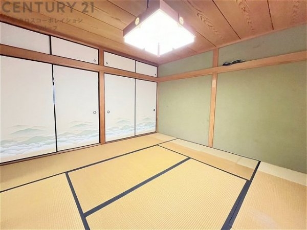 川西市平野１丁目の中古一戸建て