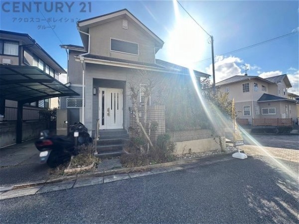 川西市丸山台3丁目中古戸建