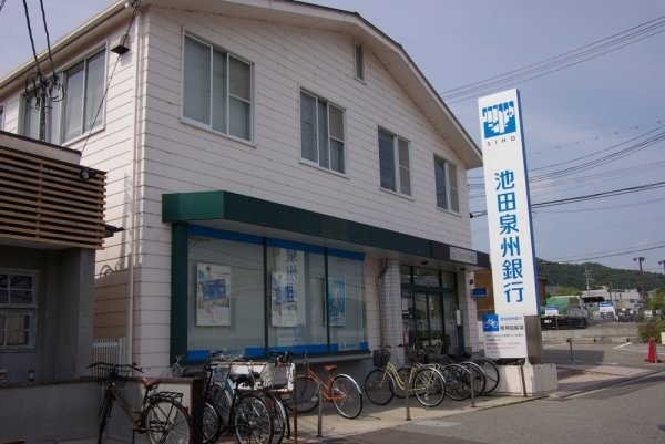 宝塚市南ひばりガ丘１丁目の土地(池田泉州銀行　山本支店)