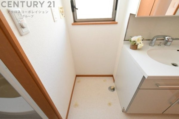 川西市丸山台２丁目の中古一戸建て