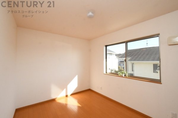 川西市丸山台２丁目の中古一戸建て