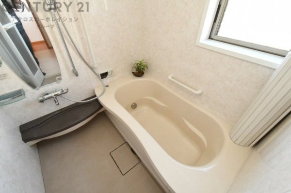 川西市丸山台２丁目中古戸建