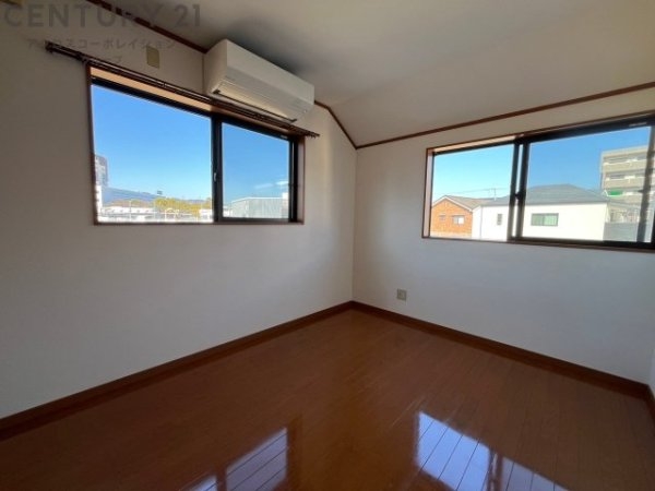 伊丹市鴻池２丁目の中古一戸建て