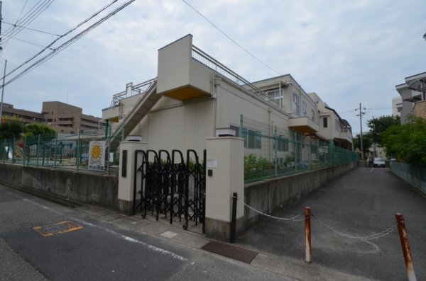 コスモハイツ瑞ヶ丘A棟(伊丹ひまわり保育園)