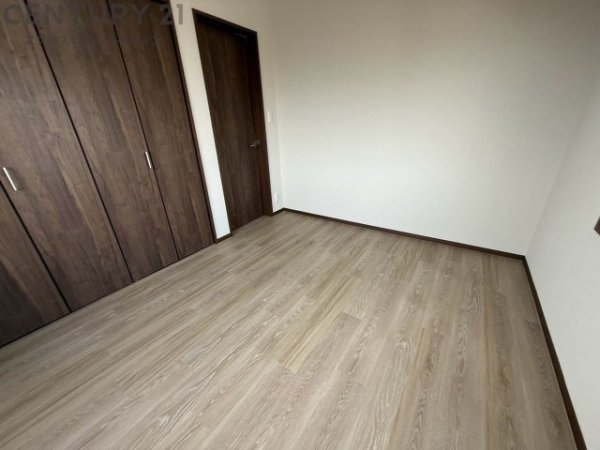 宝塚市山本野里１丁目の中古一戸建て