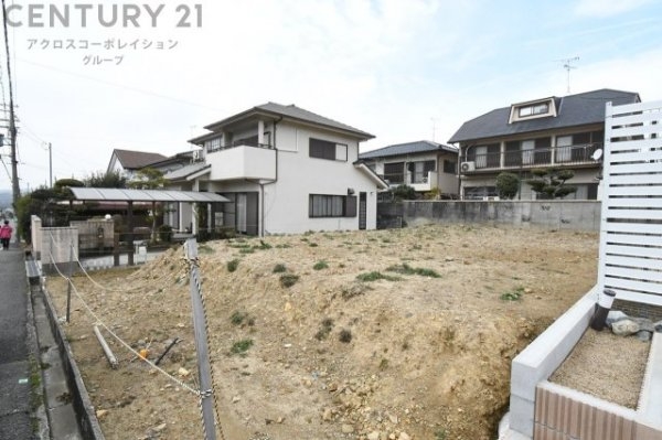 川西市大和東３丁目売り土地