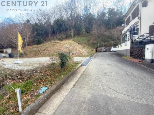 川西市鴬台2丁目売り土地